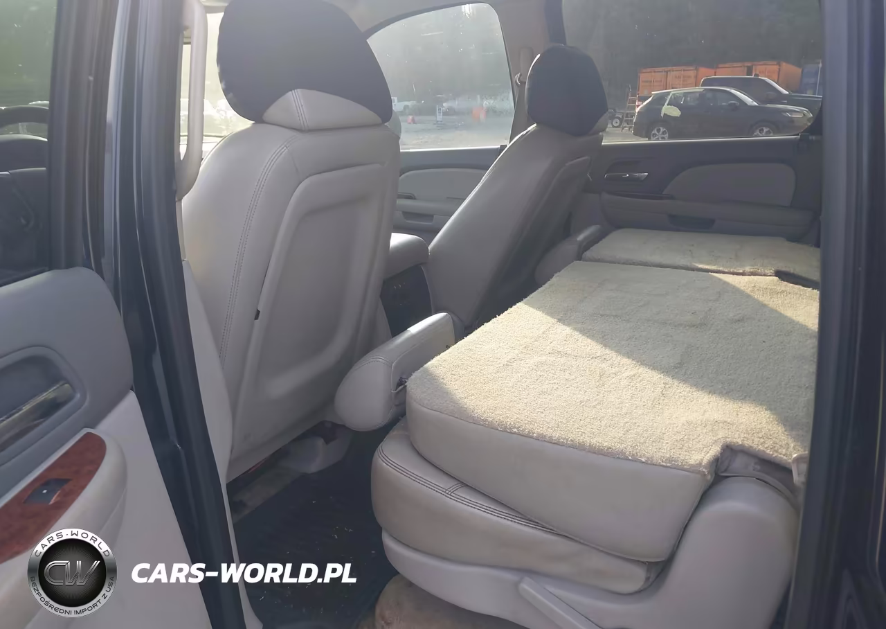 2008 Chevrolet Suburban 1500 Lt VIN:1GNFC160X8R129375 - 8
