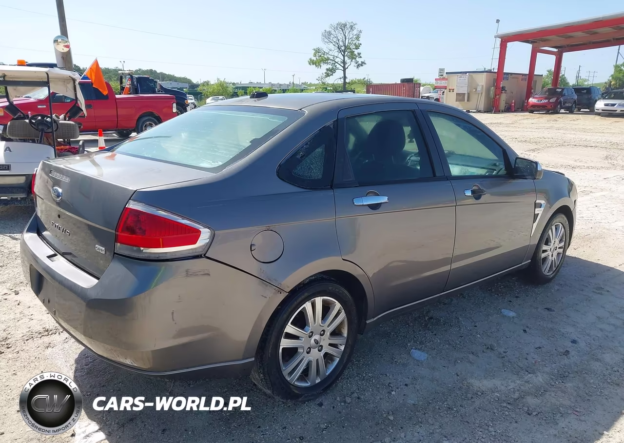 2009 Ford Focus Sel VIN:1FAHP37NX9W129011 - 4