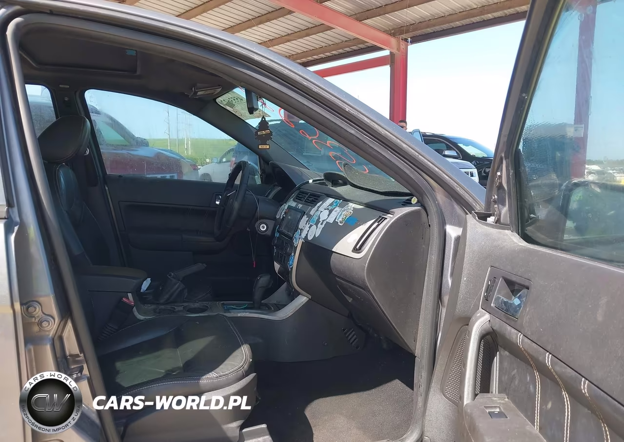 2009 Ford Focus Sel VIN:1FAHP37NX9W129011 - 5