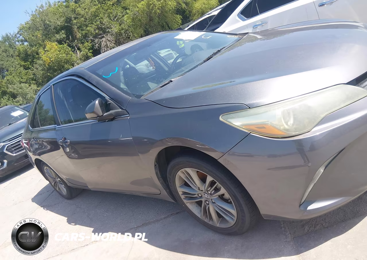 2016 Toyota Camry Se VIN:4T1BF1FK3GU532573 - 13