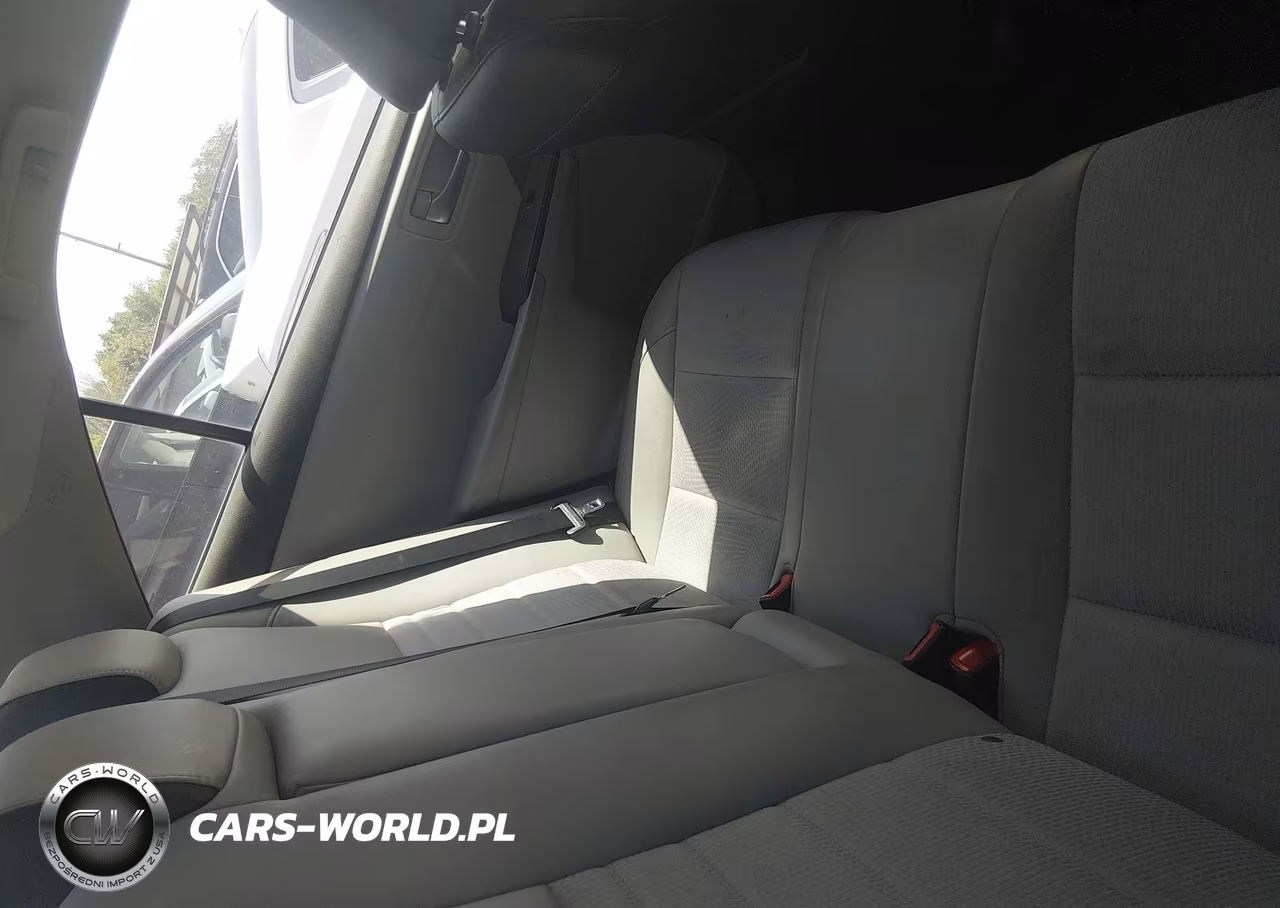 2016 Toyota Camry Se VIN:4T1BF1FK3GU532573 - 8