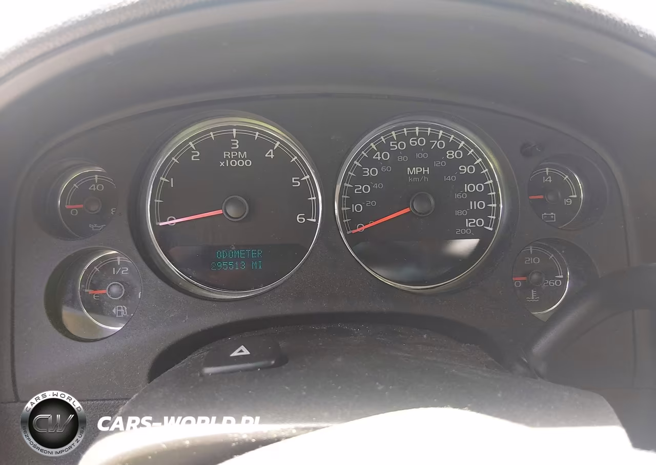 2009 GMC Yukon Denali Denali VIN:1GKFC03229R199323 - 7