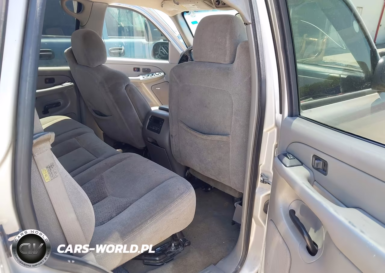 2004 Chevrolet Tahoe Ls VIN:1GNEC13Z04R137252 - 8