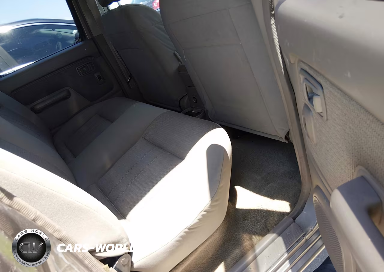 2003 Nissan Frontier Xe-V6 VIN:1N6ED29X63C424949 - 8