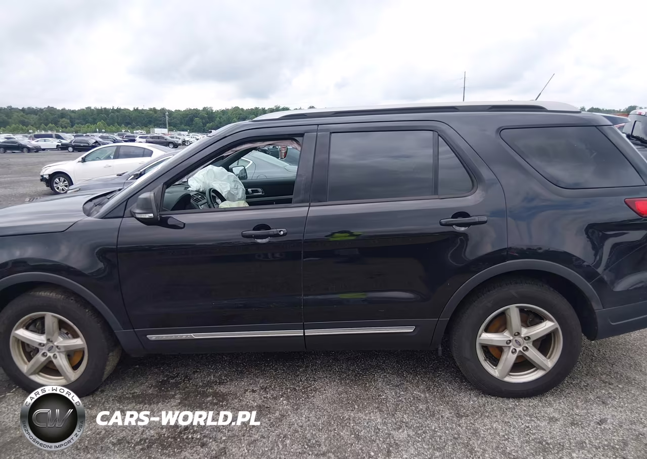 2019 Ford Explorer Xlt VIN:1FM5K7D83KGA84927 - 14