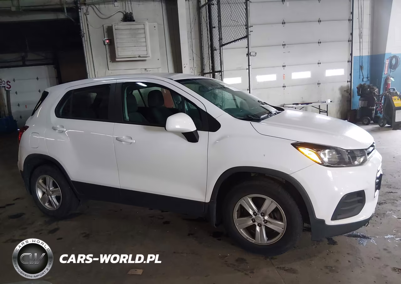 2020 Chevrolet Trax Fwd Ls VIN:3GNCJKSB8LL110913 - 13
