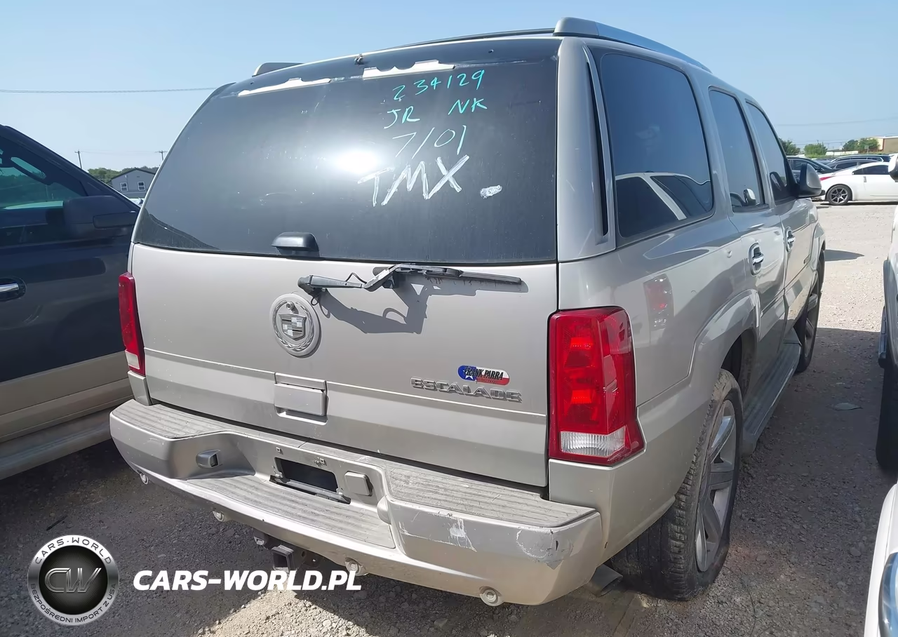 2005 Cadillac Escalade Standard VIN:1GYEC63N65R234129 - 4