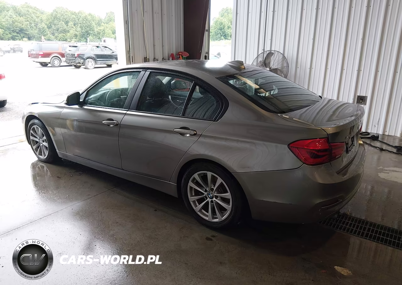 2016 BMW 320I xDrive VIN:WBA8A3C56GK551358 - 3