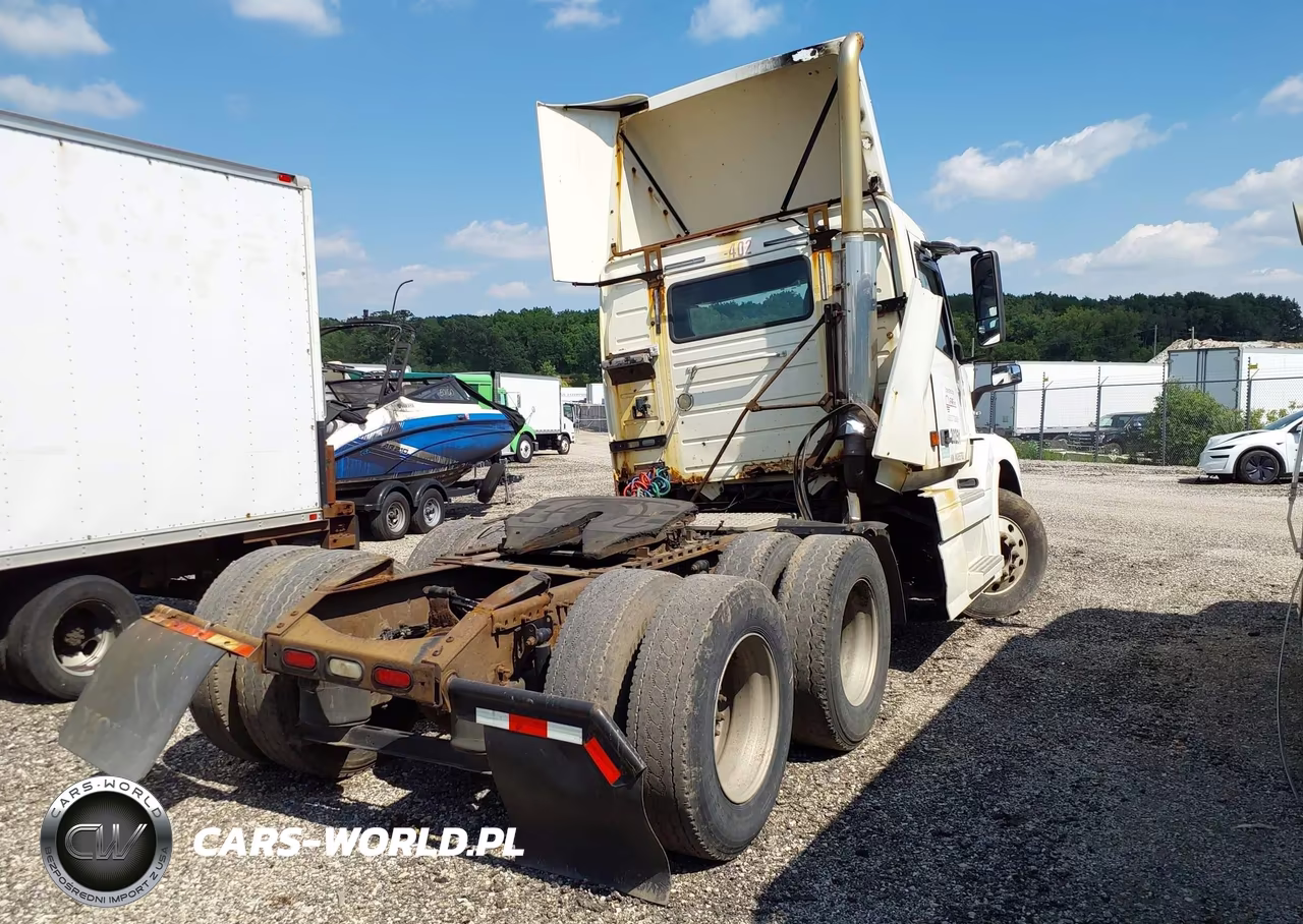 2004 Volvo Vn Vnl VIN:4V4NC9GF84N365762 - 4