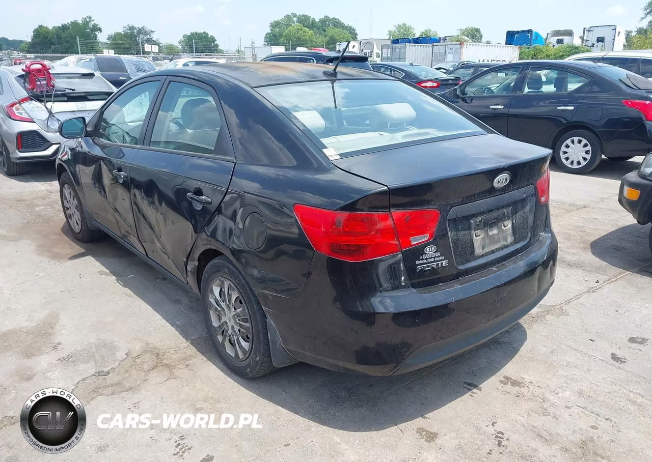 2012 Kia Forte Lx VIN:KNAFT4A25C5506985 - 3