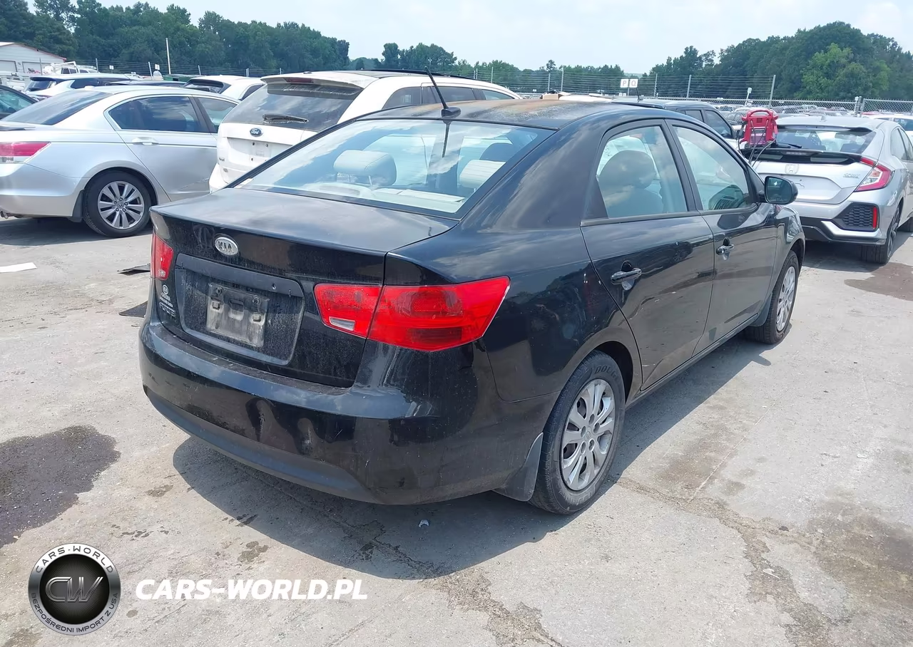 2012 Kia Forte Lx VIN:KNAFT4A25C5506985 - 4
