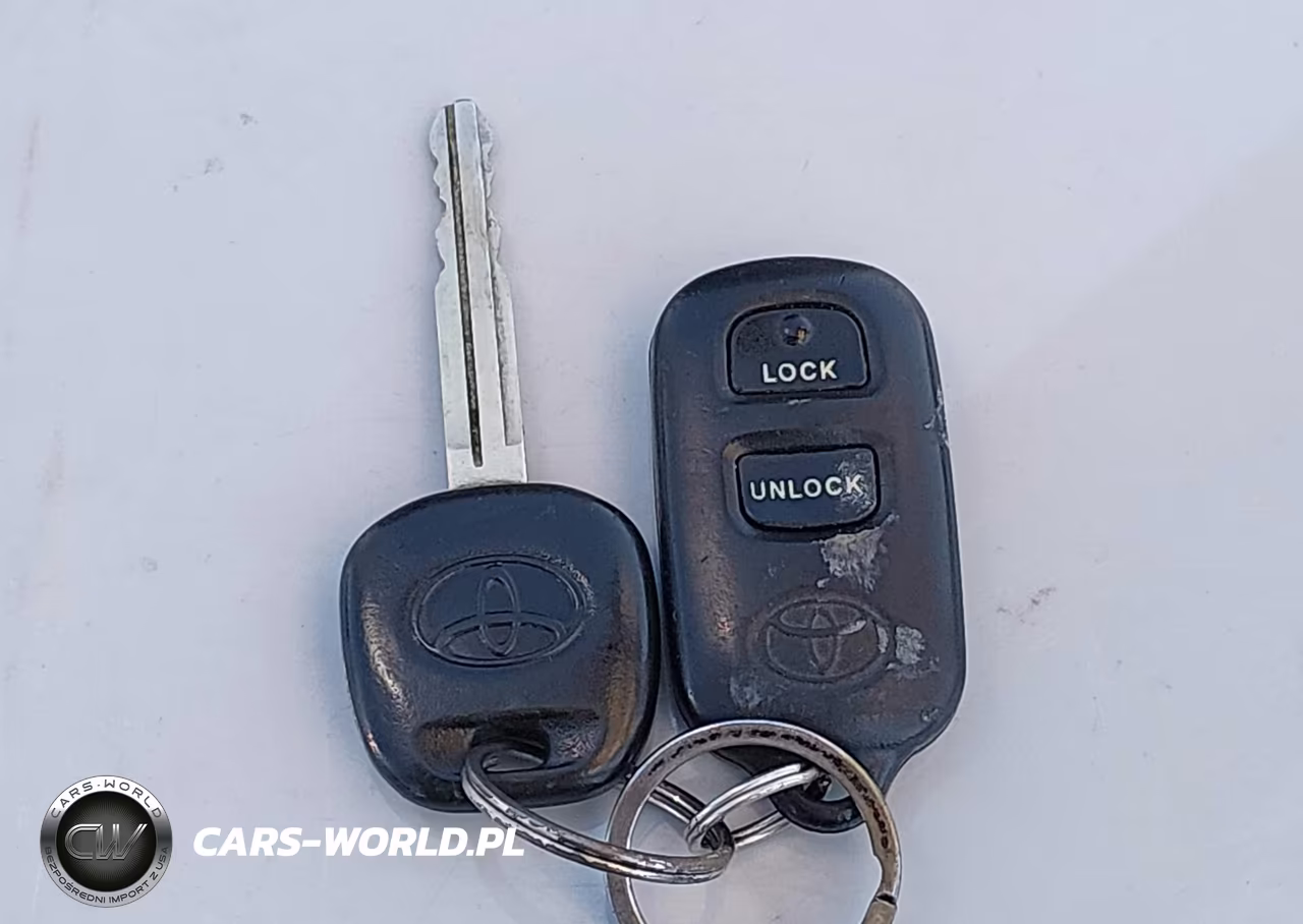 2008 Toyota Corolla Le VIN:1NXBR32E18Z047112 - 11
