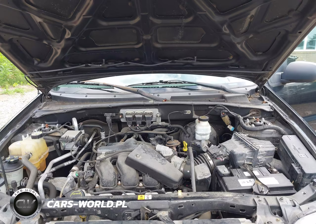2005 Ford Escape Xlt VIN:1FMYU93175KD53794 - 10