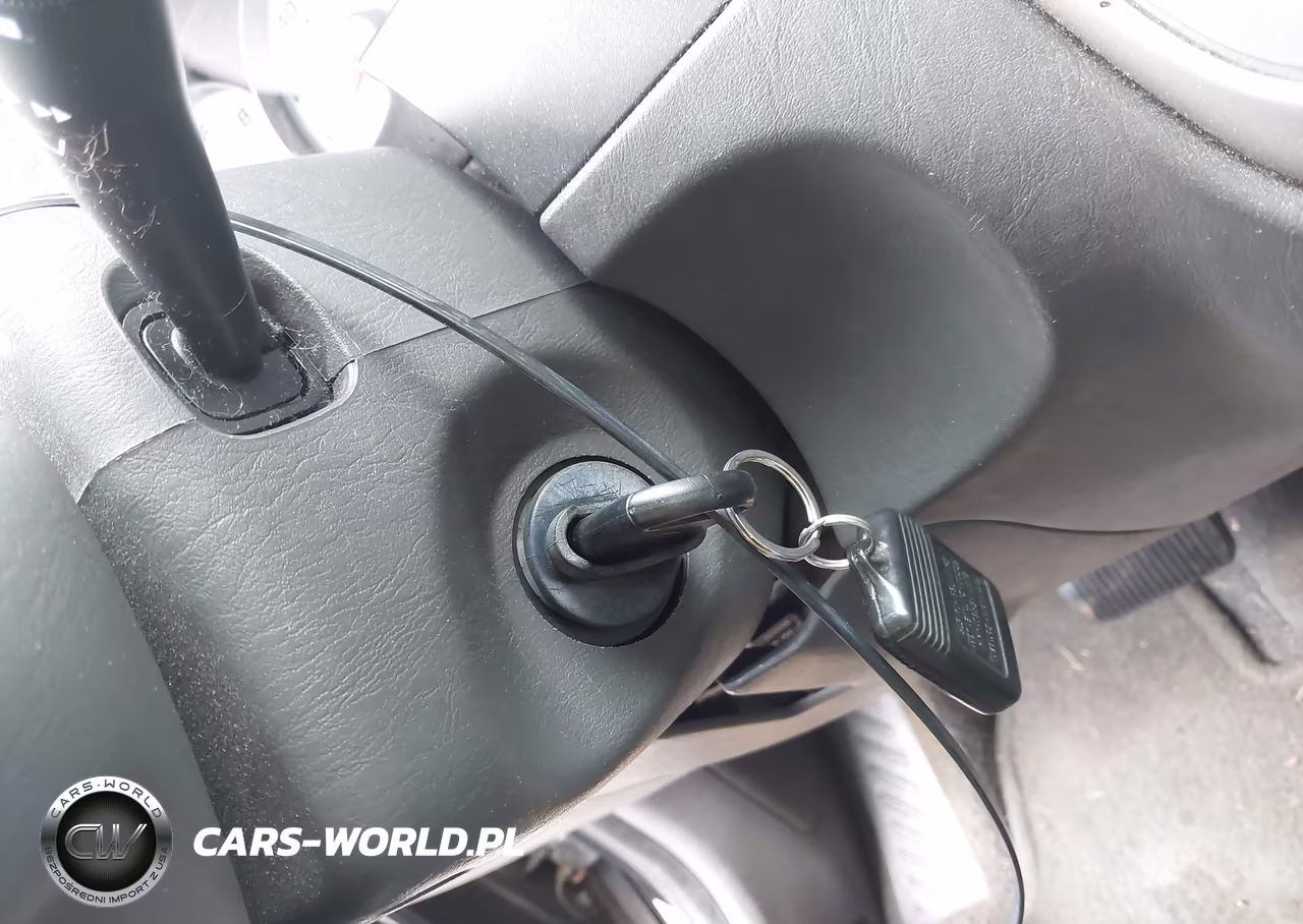 2005 Ford Escape Xlt VIN:1FMYU93175KD53794 - 11
