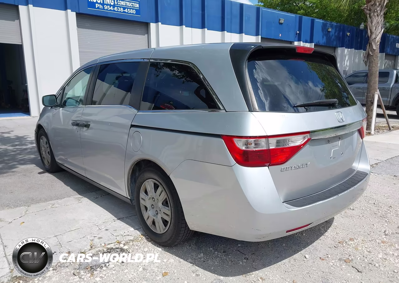 2012 Honda Odyssey Lx VIN:5FNRL5H20CB012723 - 3