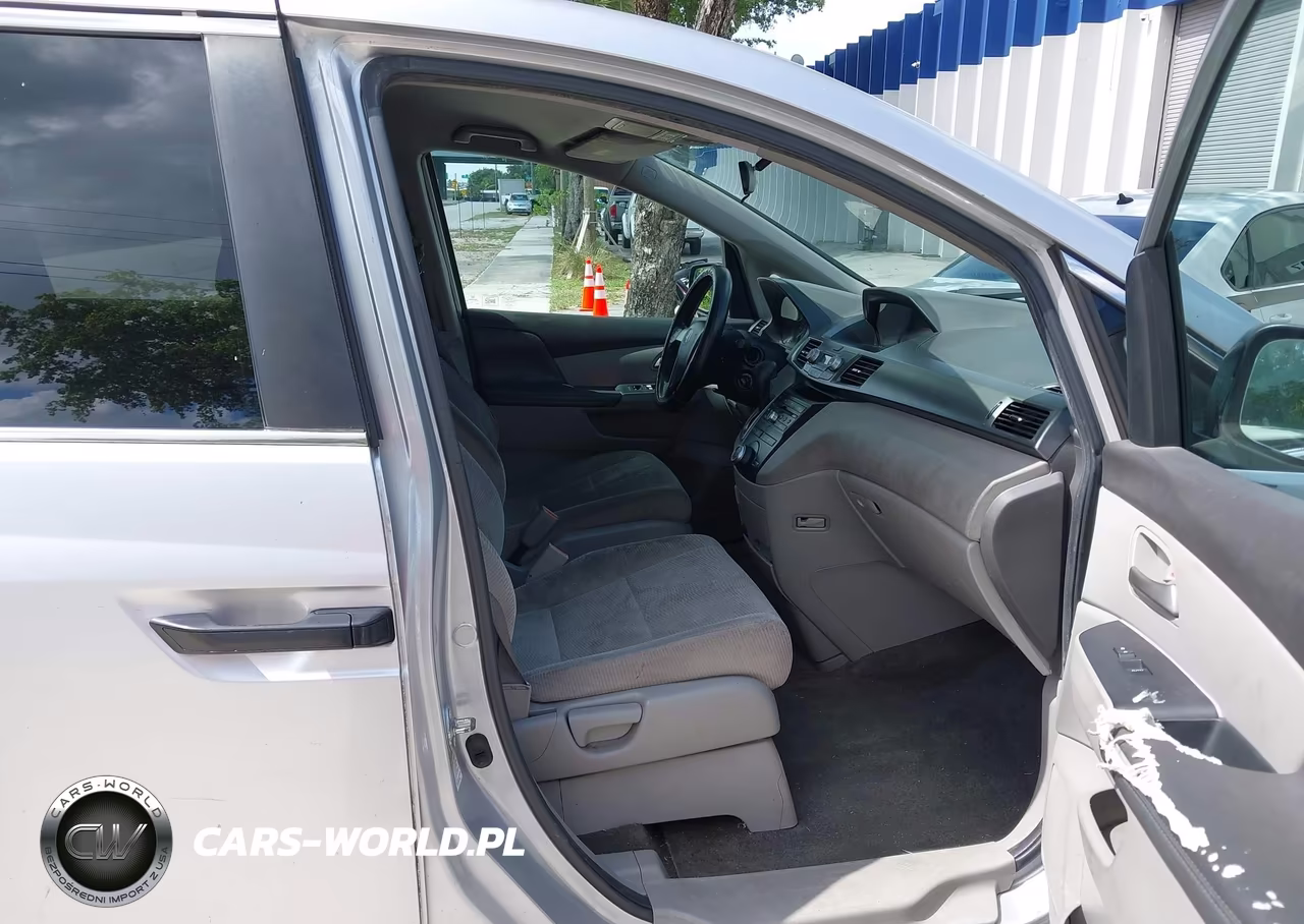 2012 Honda Odyssey Lx VIN:5FNRL5H20CB012723 - 5
