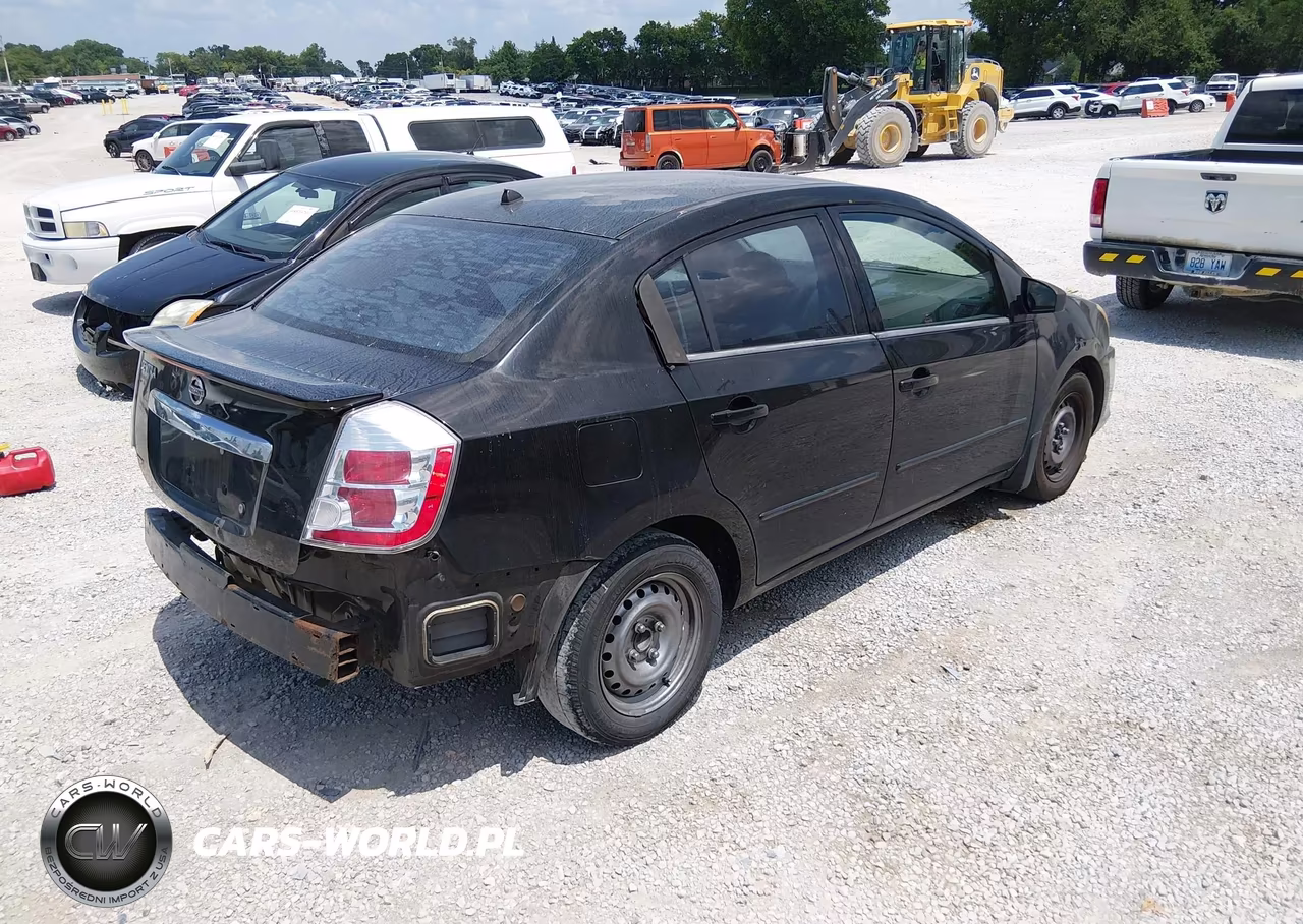 2010 Nissan Sentra 2.0 VIN:3N1AB6AP3AL621625 - 4