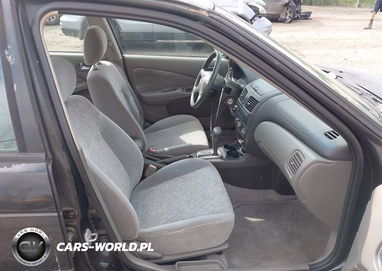2002 Nissan Sentra Gxe VIN:3N1CB51D12L690355 - 5