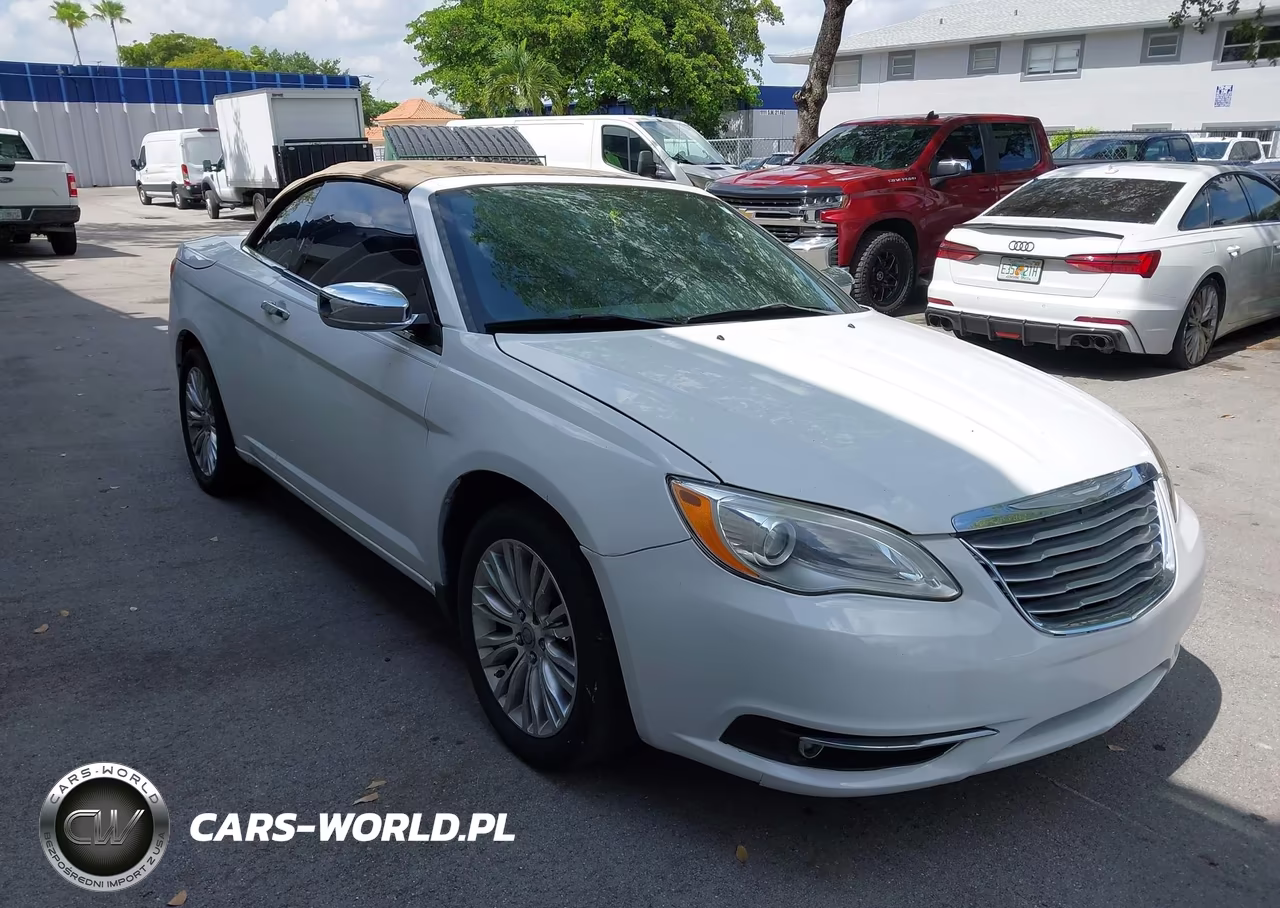 CHRYSLER 200 – zdjęcie 1 z 16