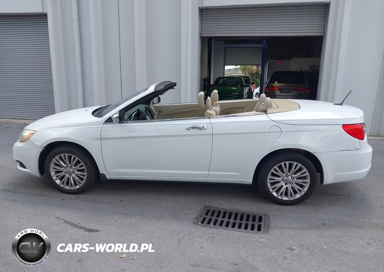 CHRYSLER 200 VIN:1C3BCBFG6EN156820 - 13