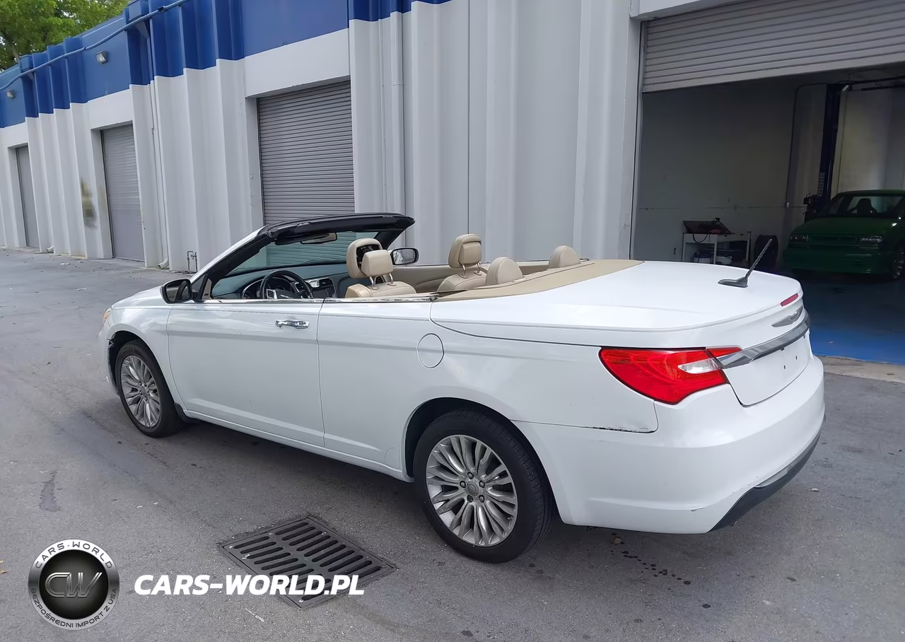CHRYSLER 200 VIN:1C3BCBFG6EN156820 - 14