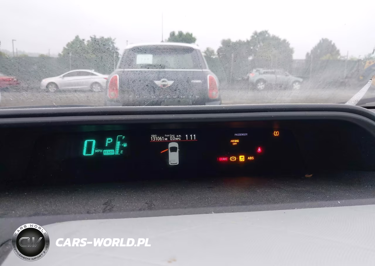 2012 Toyota Prius C Three VIN:JTDKDTB36C1010861 - 7