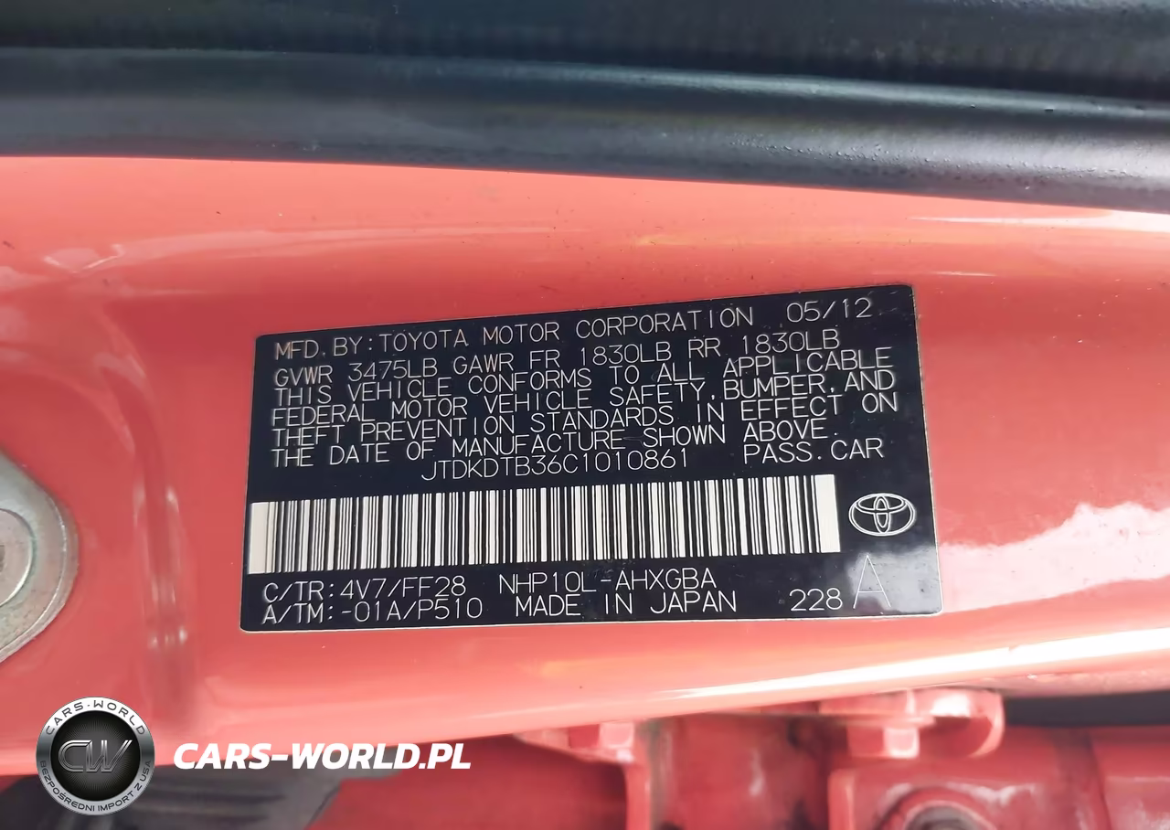 2012 Toyota Prius C Three VIN:JTDKDTB36C1010861 - 9