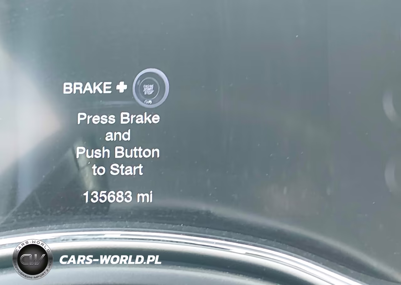 2018 Jeep Grand Cherokee Altitude 4X2 VIN:1C4RJEAGXJC212417 - 15