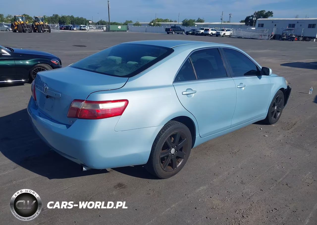 2007 Toyota Camry Le VIN:4T1BE46KX7U668574 - 4