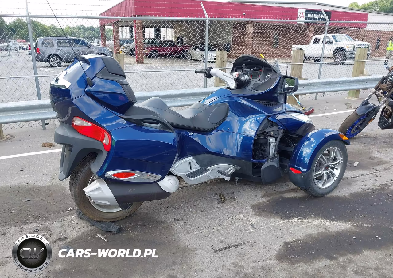 2010 Can-Am Spyder Roadster Rt VIN:2BXJBKC15AV002131 - 4