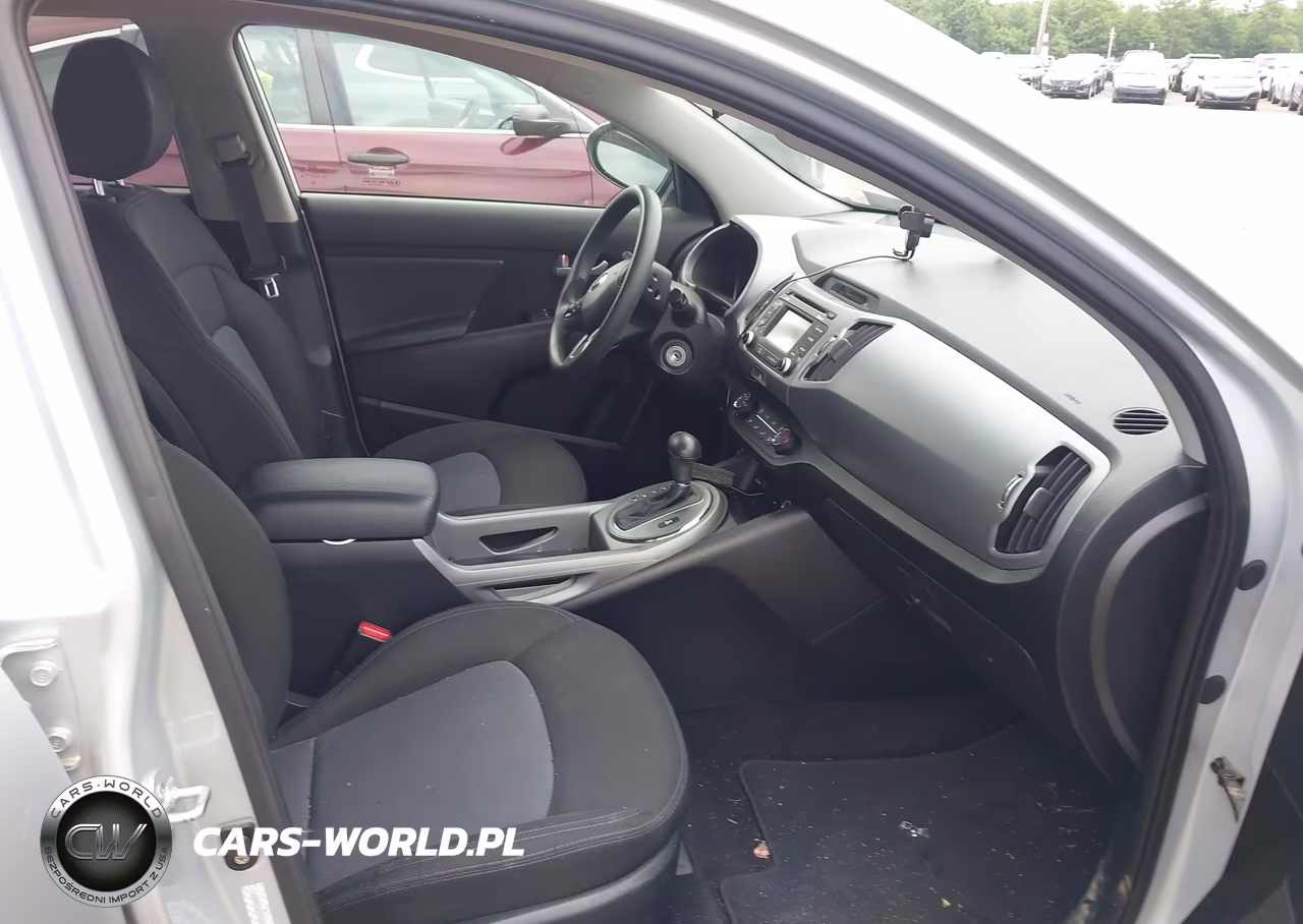 2015 Kia Sportage Lx VIN:KNDPBCAC8F7746053 - 5