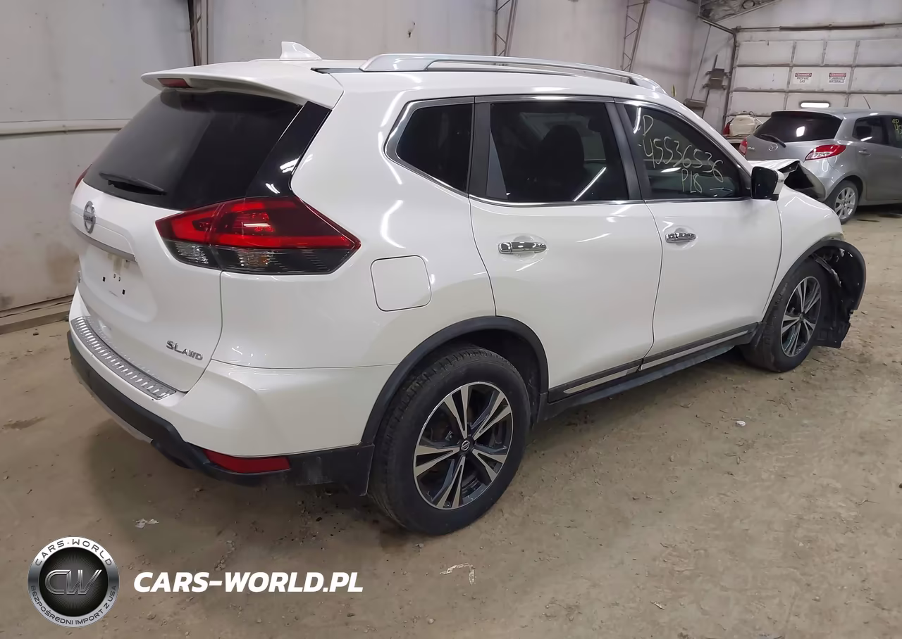 2018 Nissan Rogue Sl VIN:JN8AT2MV2JW322302 - 4