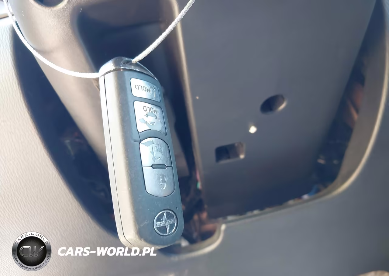 2016 Scion Ia VIN:3MYDLBZVXGY126998 - 11