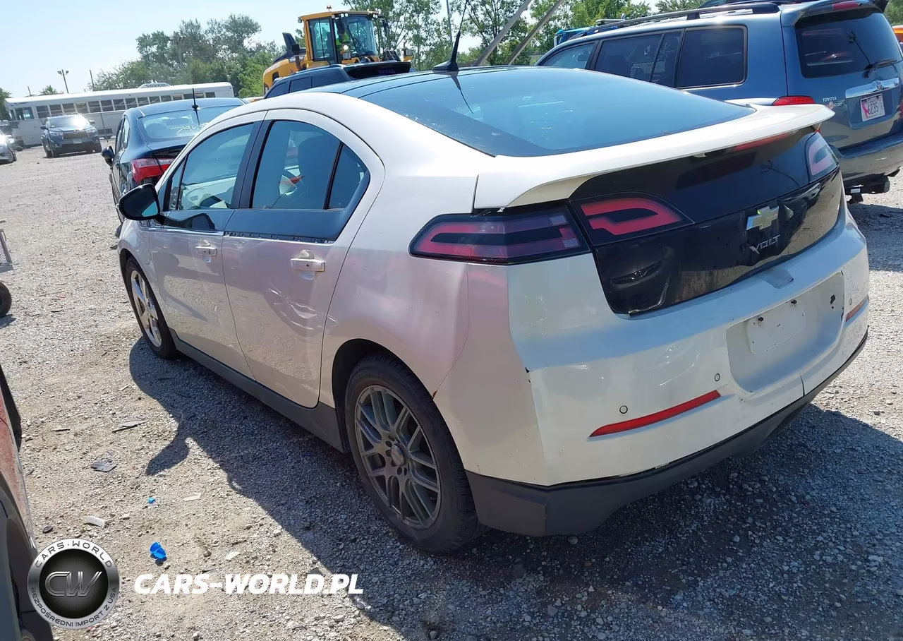 2012 Chevrolet Volt VIN:1G1RD6E45CU108730 - 3