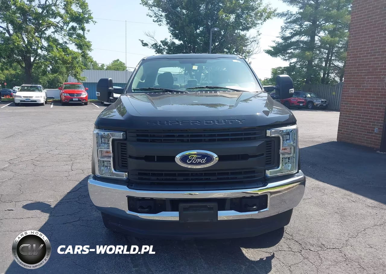 2018 Ford F-350 VIN:1FT8X3B6XJEC83996 - 14