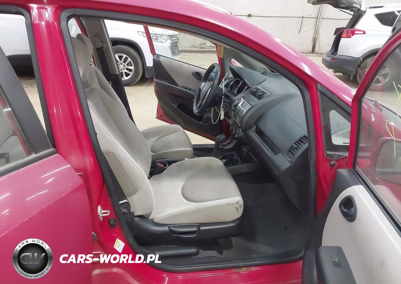 2007 Honda Fit VIN:JHMGD38437S021367 - 5