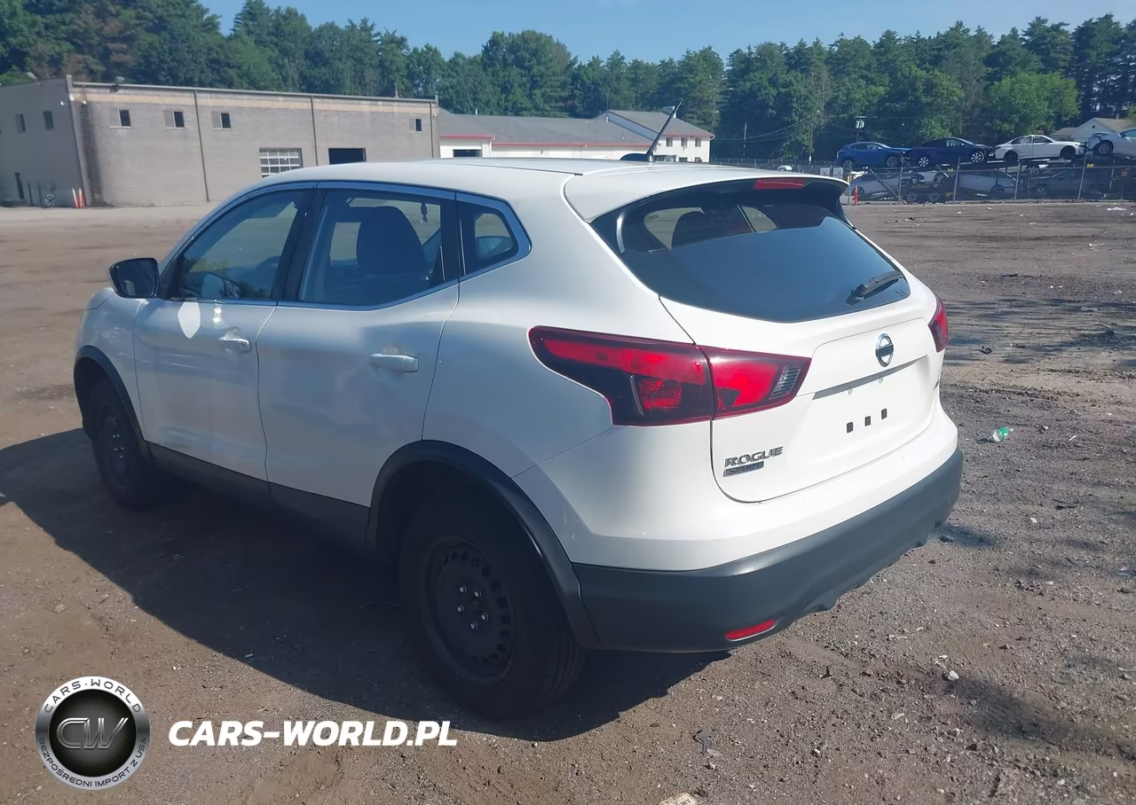 2018 Nissan Rogue Sport S VIN:JN1BJ1CR0JW255514 - 3