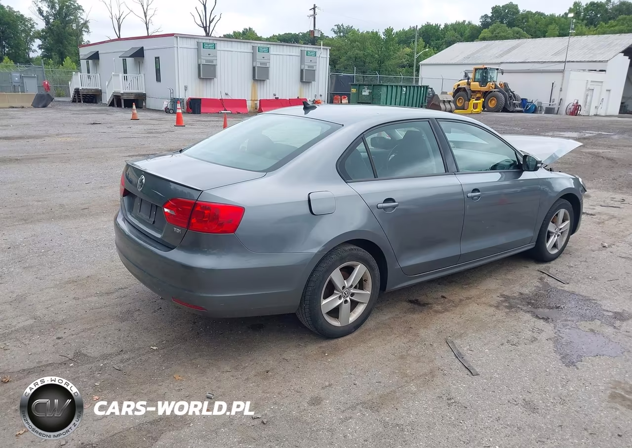 2012 Volkswagen Jetta 2.0L Tdi VIN:3VWLL7AJXCM427284 - 4
