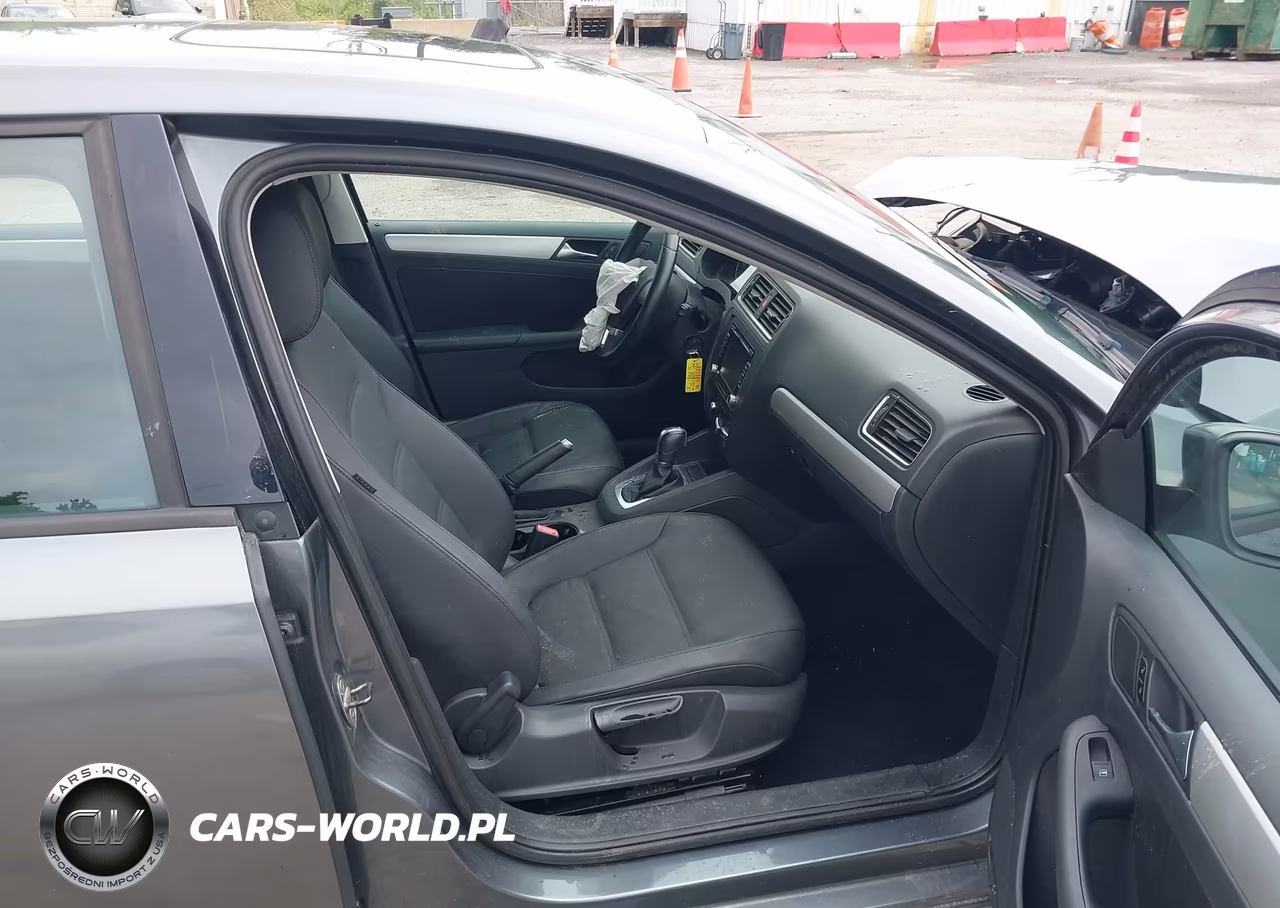 2012 Volkswagen Jetta 2.0L Tdi VIN:3VWLL7AJXCM427284 - 5