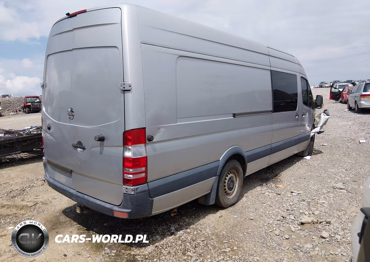 2010 Freightliner Sprinter 2500 VIN:WDYPE8CC4A5445872 - 4