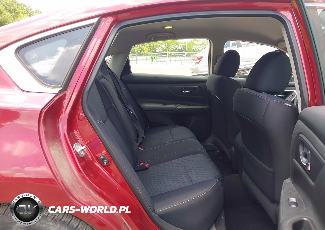 2018 Nissan Altima 2.5 S VIN:1N4AL3AP3JC217699 - 8