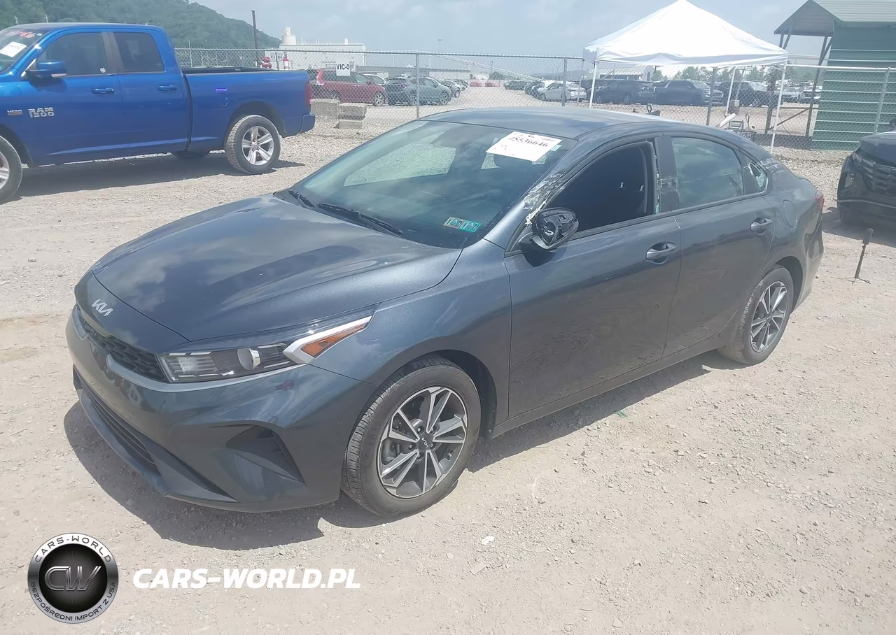 2023 Kia Forte Lxs VIN:3KPF24AD3PE561761 - 2