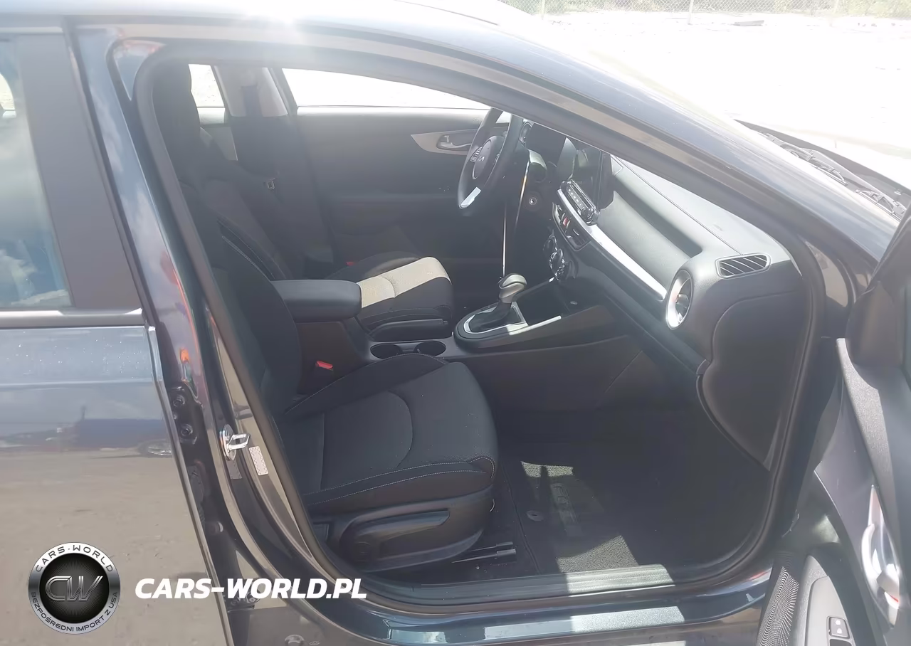 2023 Kia Forte Lxs VIN:3KPF24AD3PE561761 - 5