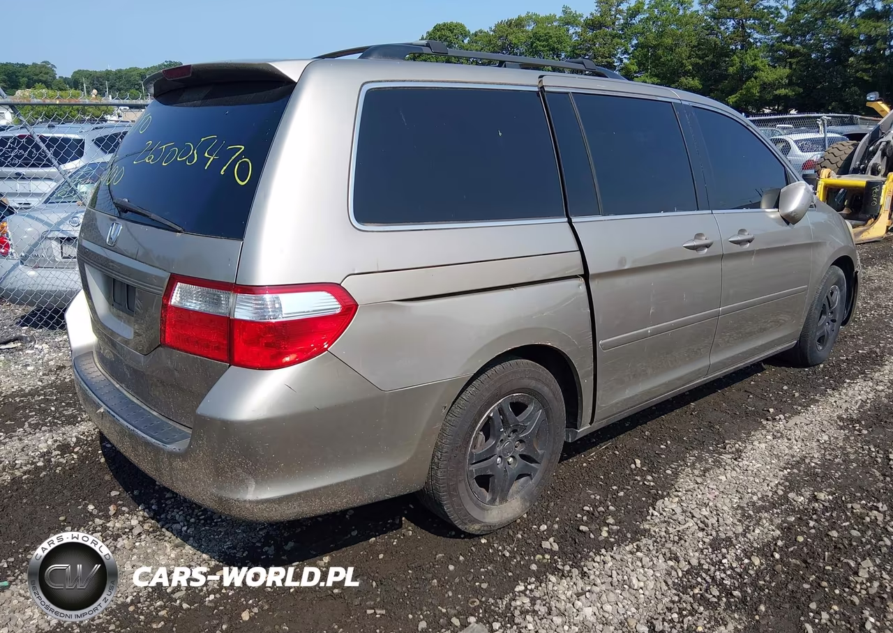 2005 Honda Odyssey Ex-L VIN:5FNRL38795B102181 - 4