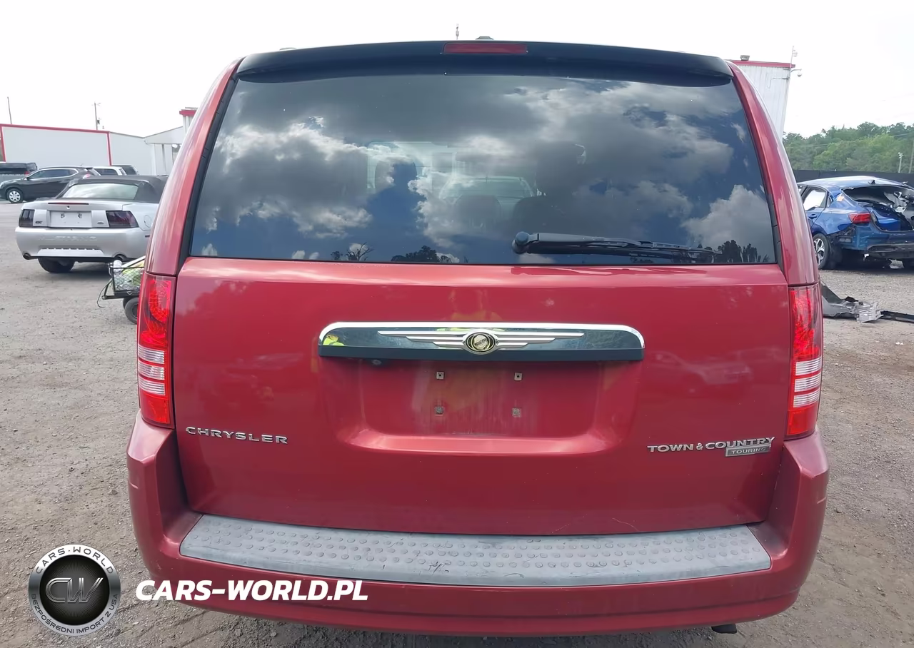 2010 Chrysler Town & Country Touring VIN:2A4RR5D13AR109082 - 16