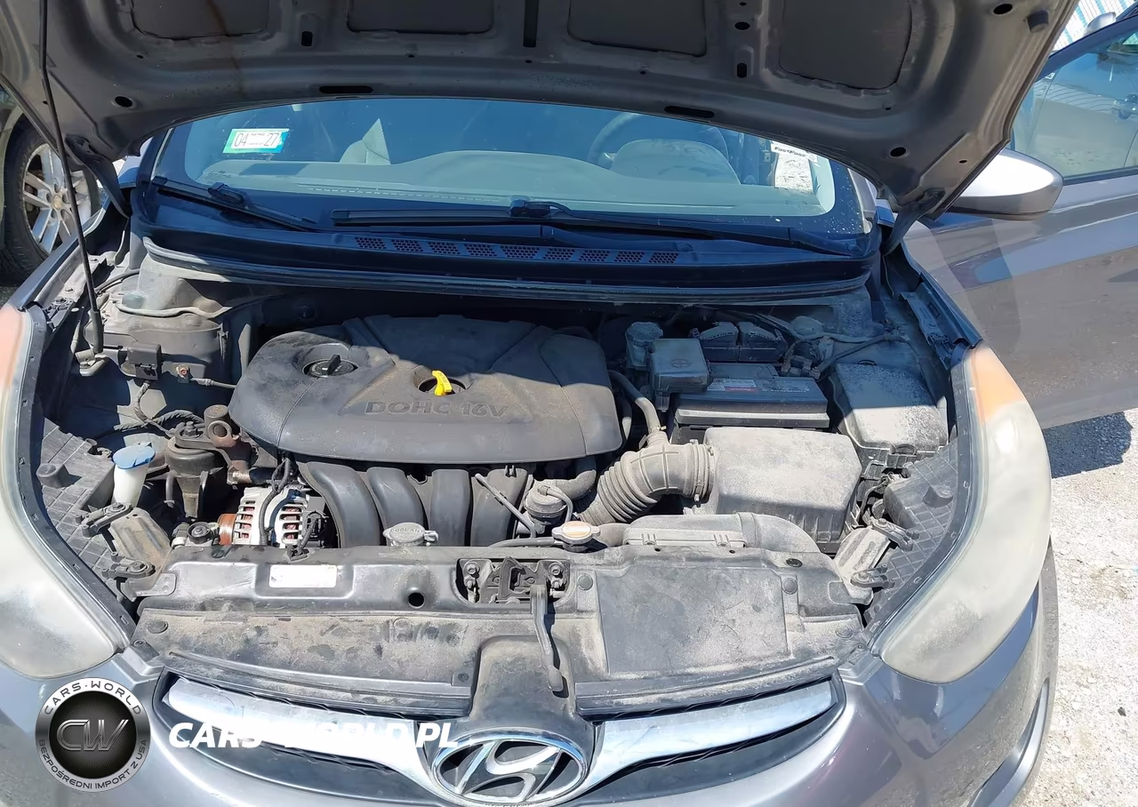2012 Hyundai Elantra Gls VIN:5NPDH4AE7CH136516 - 10