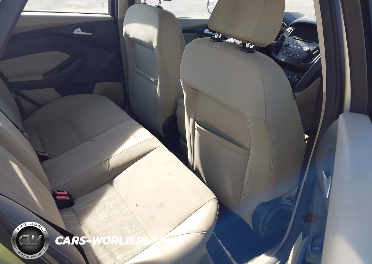 2015 Ford Focus Se VIN:1FADP3F26FL353878 - 8