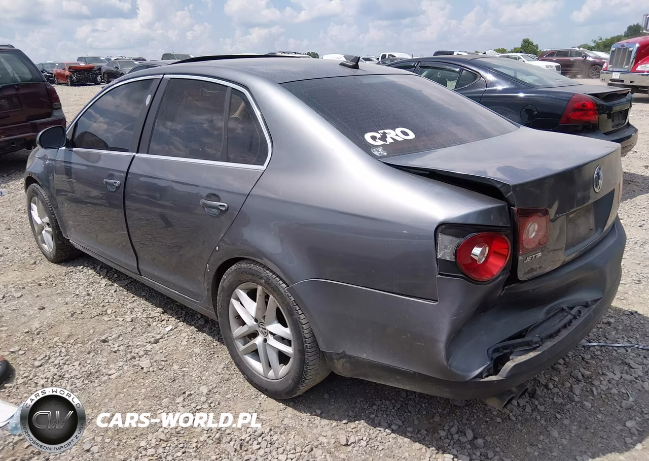 2008 Volkswagen Jetta Se VIN:3VWRM71K98M120471 - 3