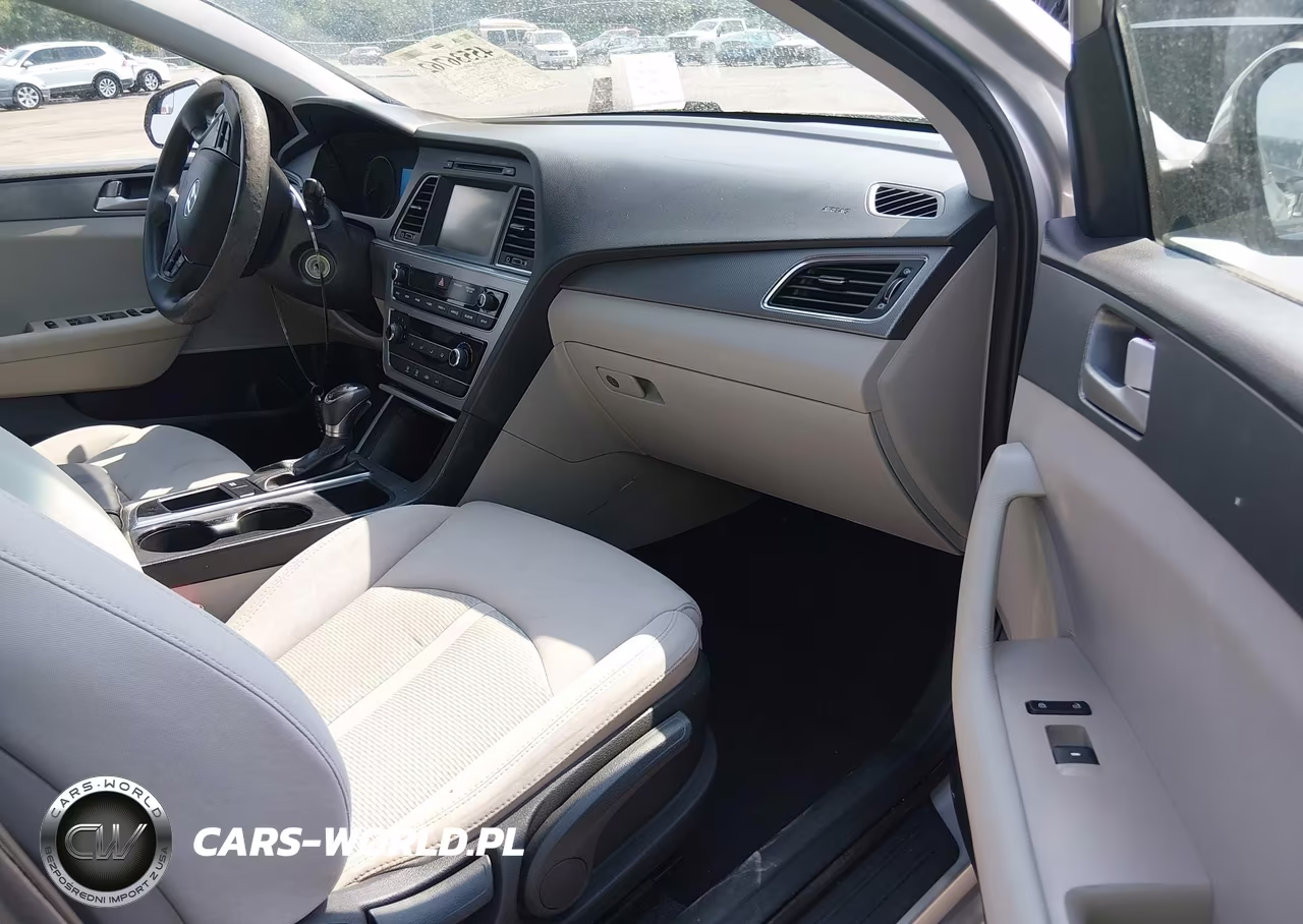 2016 Hyundai Sonata Se VIN:5NPE24AF3GH378319 - 5