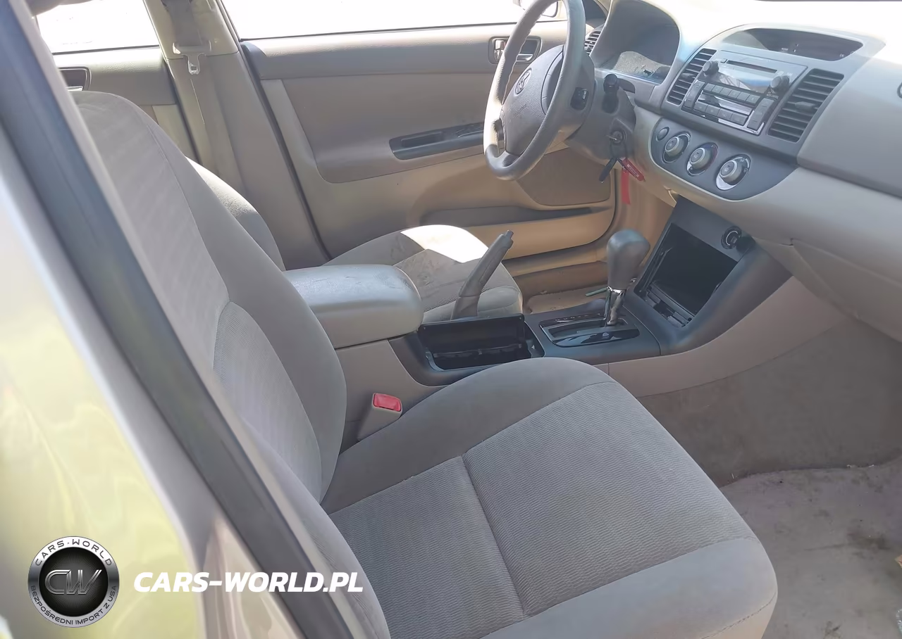 2005 Toyota Camry Le VIN:4T1BE30K95U561600 - 5